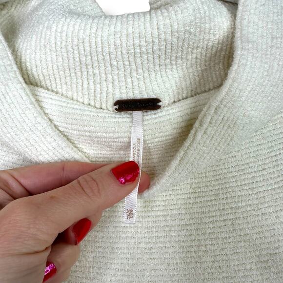 Free People NWOT Ottoman Slouchy Ecru Ivory Tunic Heavy Ribbed Sweater XS - Picture 8 of 9